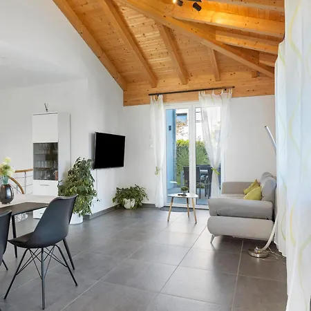 Casa - アパート モース