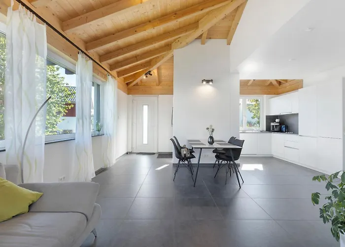 Casa - * Moos (Baden-Wurttemberg)